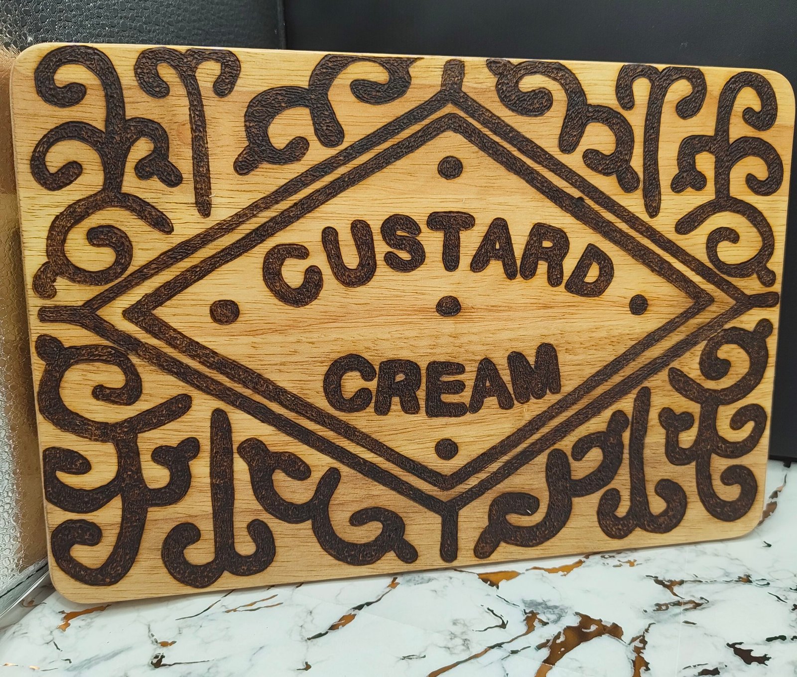 Custard Cream Chopping Board