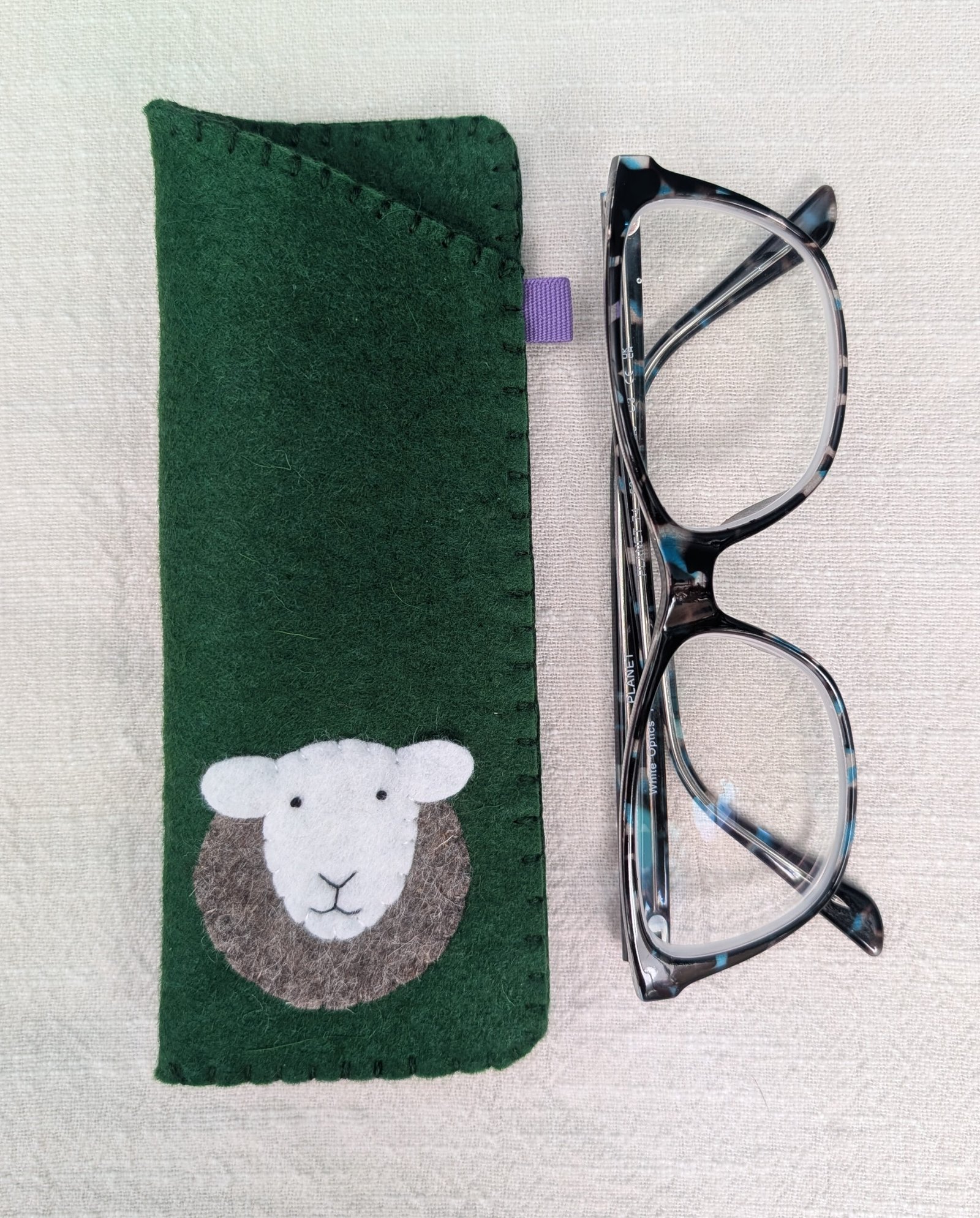 Thick wool felt sheep glasses case